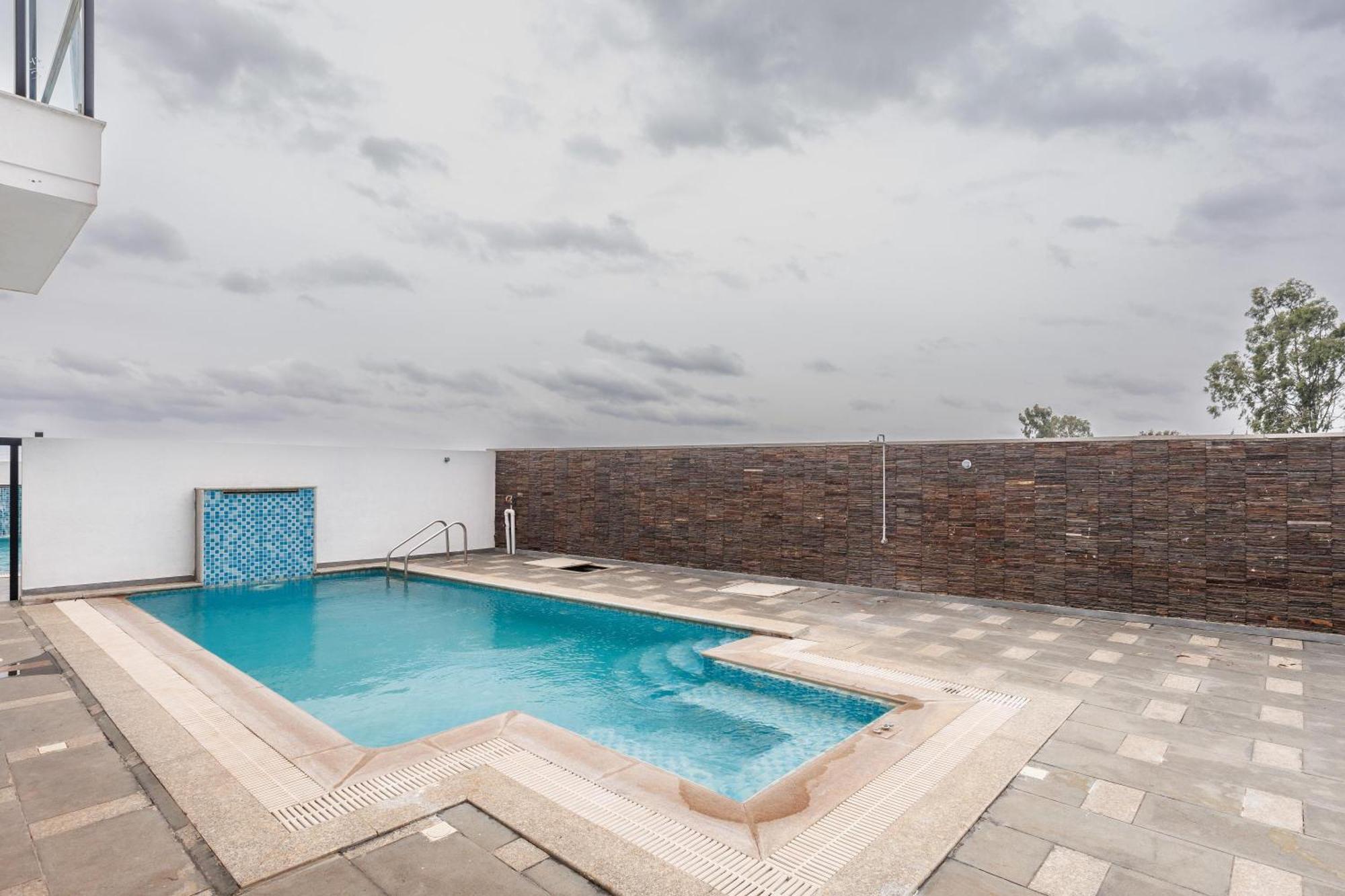 Celestial Sapphire Villa Pvt Pool Veg Food 4Bhk Dod Ballāpur Exterior foto